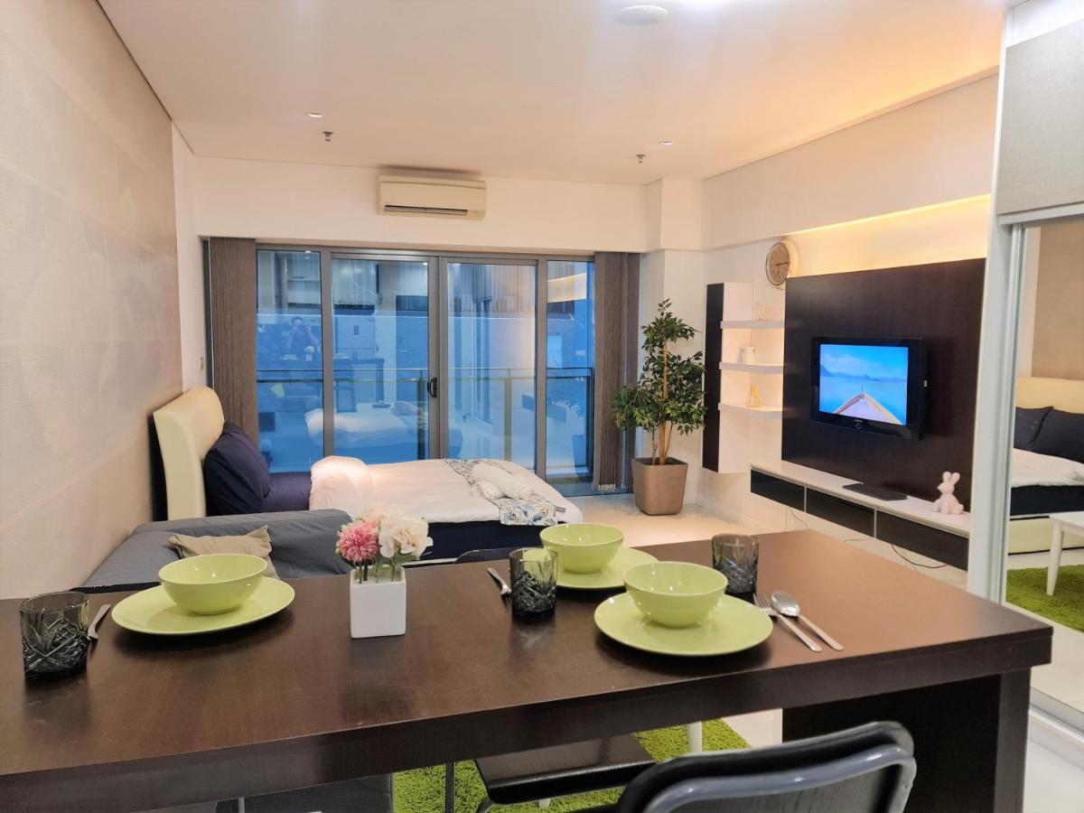 Summer Suites Apartment @Klcc By Sarah'S Lodge Куала-Лумпур Екстер'єр фото