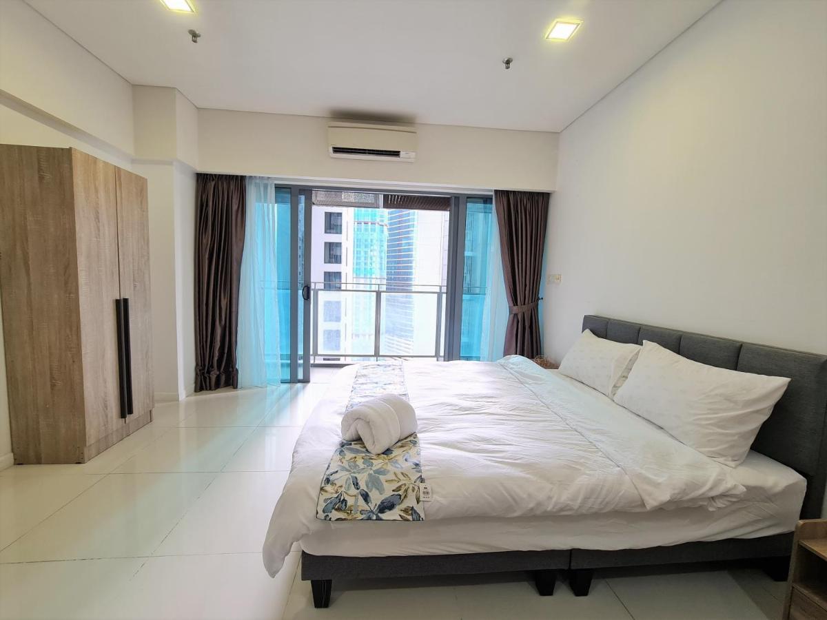 Summer Suites Apartment @Klcc By Sarah'S Lodge Куала-Лумпур Екстер'єр фото