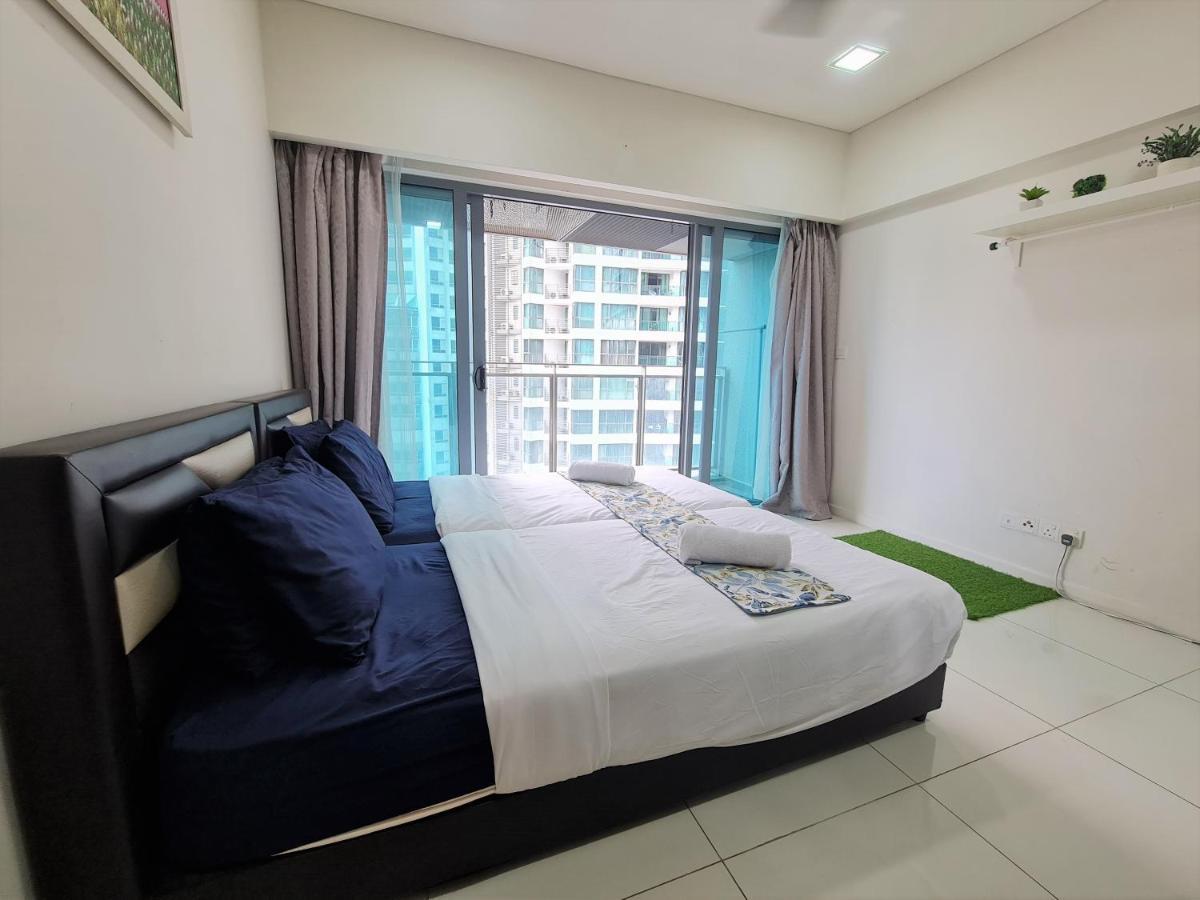 Summer Suites Apartment @Klcc By Sarah'S Lodge Куала-Лумпур Екстер'єр фото